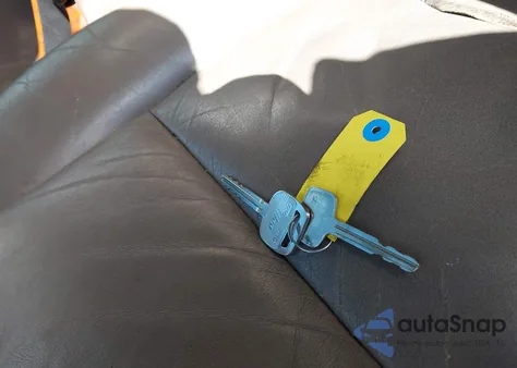 2002 Toyota Tundra Ltd V8 z USA, uszkodzony, nr VIN 5TBBT48152S276252